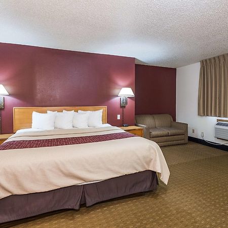 Red Roof Inn Maryville Exterior photo