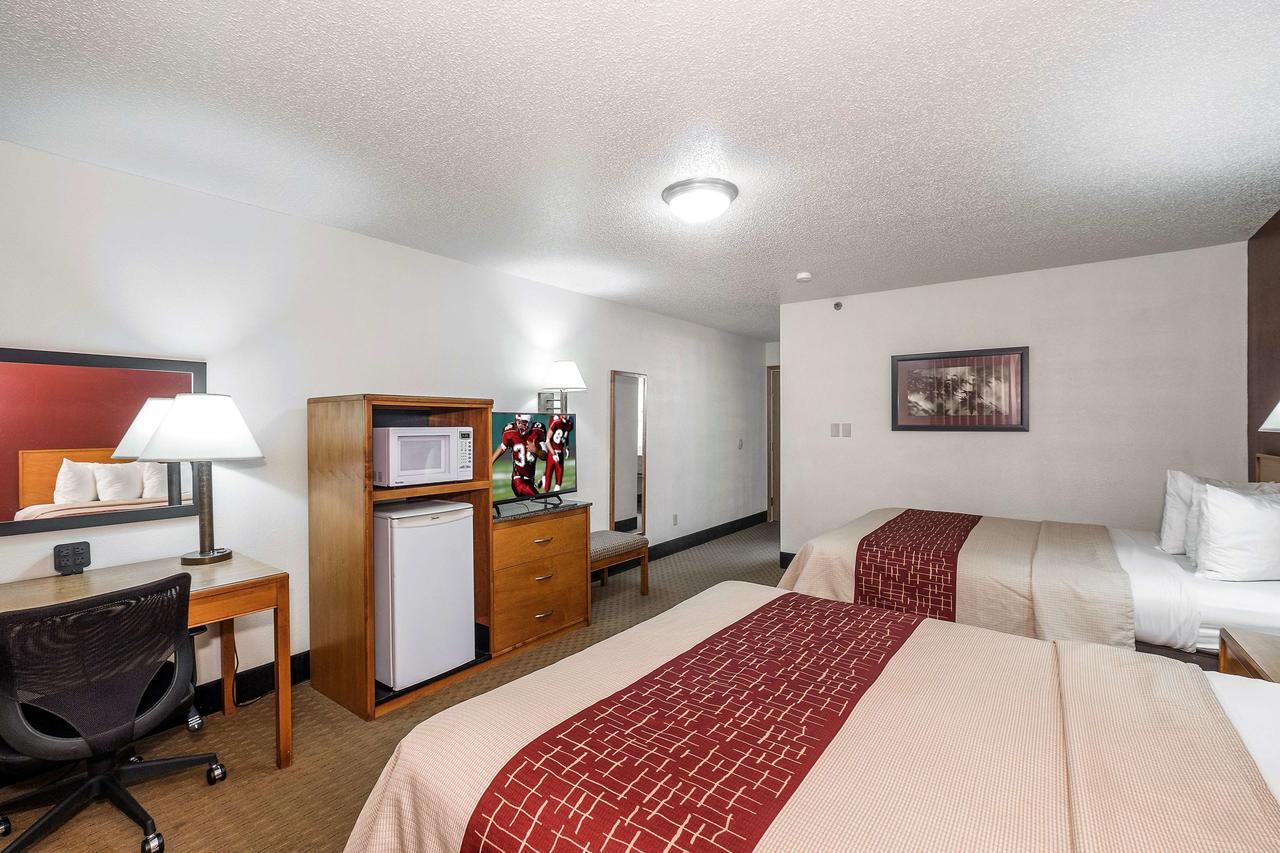 Red Roof Inn Maryville Exterior photo